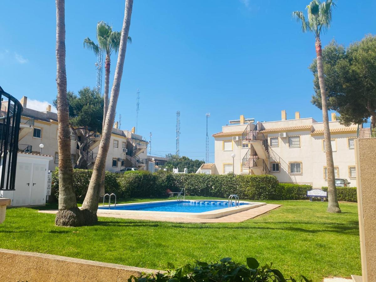Saint James Park 2 Dormitorios Orihuela Eksteriør billede