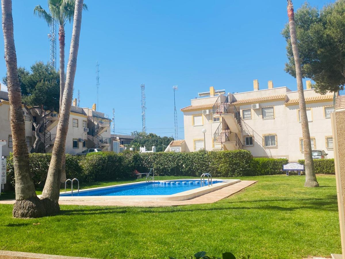 Saint James Park 2 Dormitorios Orihuela Eksteriør billede